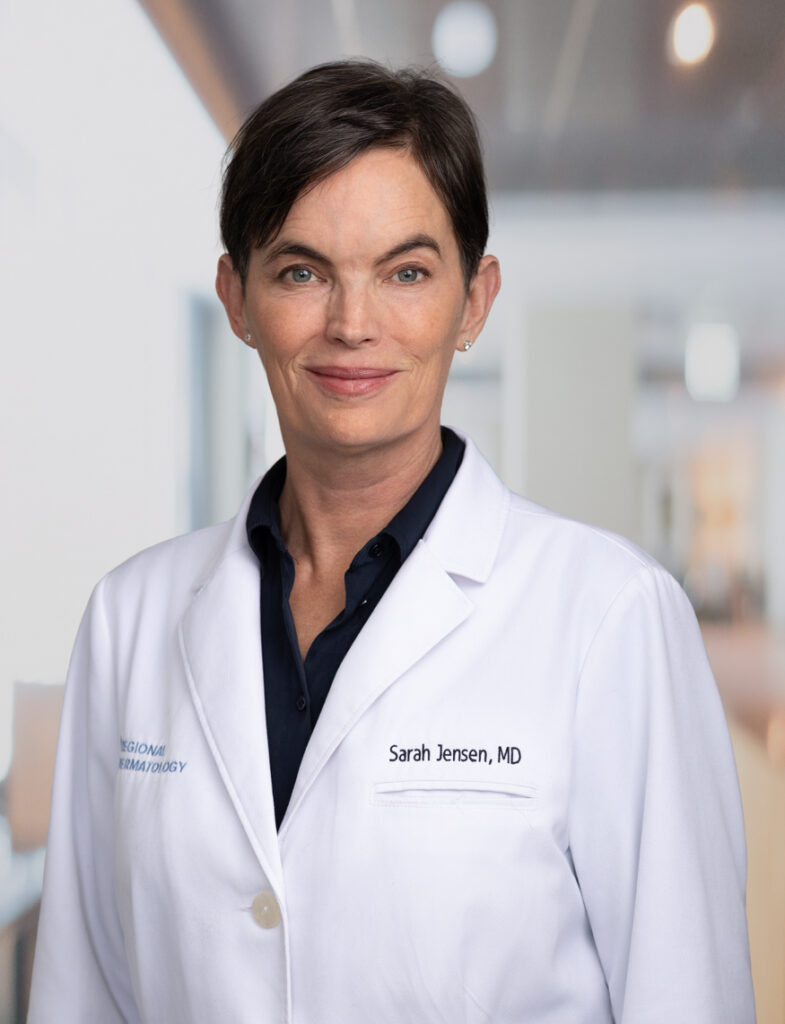 Headshot Photographer Ladue MO doctor